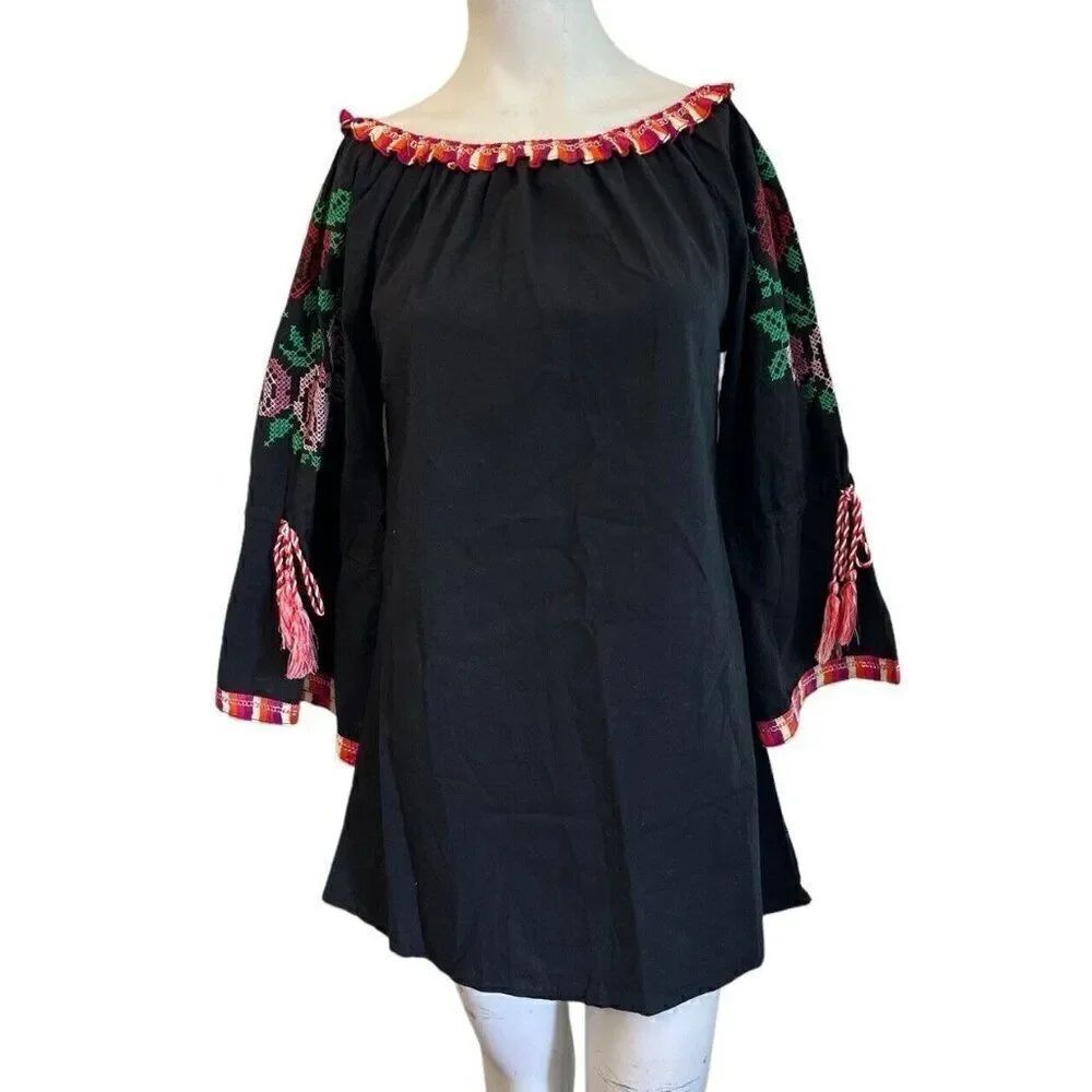 Small Oversized Boho Tunic Blouse Floral Embroidery Fringe Festive Tassel NWT